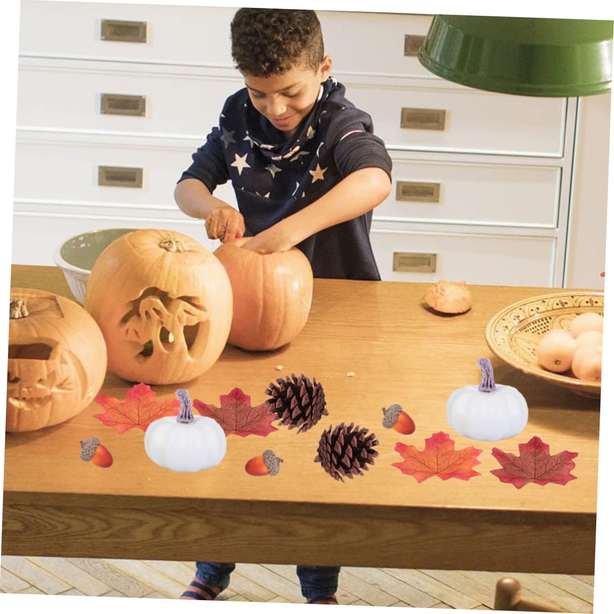 OUNONA 72stücke Teiliges Künstlichen Kürbissen Ahornblättern Kiefernzapfen Und Eicheln Dekoration Für Halloween Thanksgiving Und Weihnachten Für Tisch Und Wohnraumgestaltung