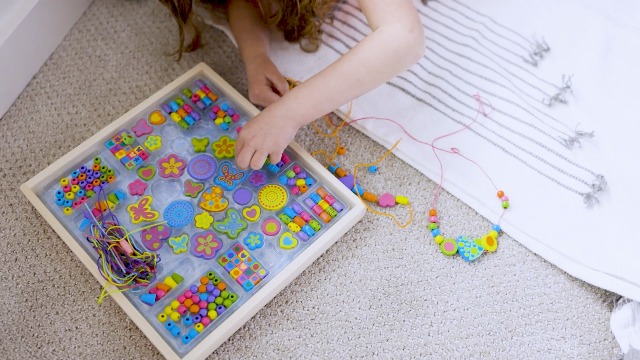 Amazon.com: Melissa & Doug Created by Me! Bead Bouquet Deluxe