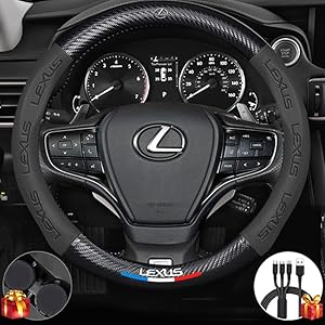 Funda para volante compatible con Lexus, funda de volante de cuero Napaa premium y textura de fibra de carbono, con 2 posavasos universales y cable de carga rápida USB (negro)