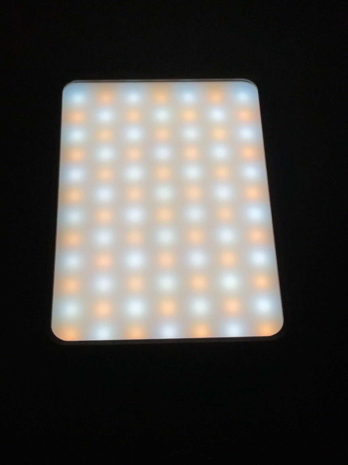 Luce LED K&F Concept 84 Per Videochiamate E Selfie, 3000K-10000K, CRI 95+, 4 Filtri Colore, Clip Regolabile E Batteria 2000mAh