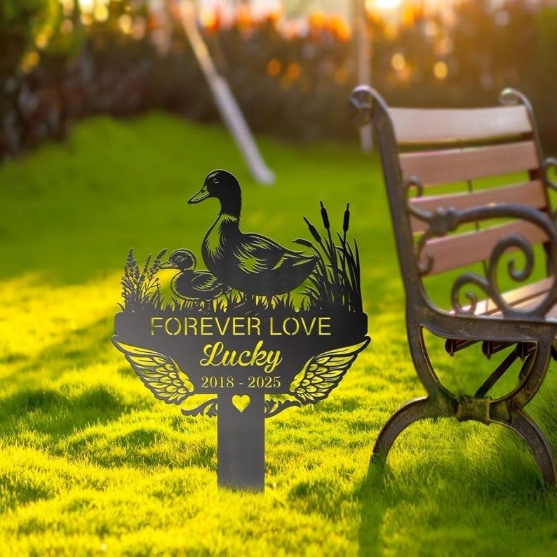 Personalized Muscular Duck Memorial Stake – Custom Grave Marker for Outdoor Lake and Garden Tribute (Golfer Remembrance Stake)