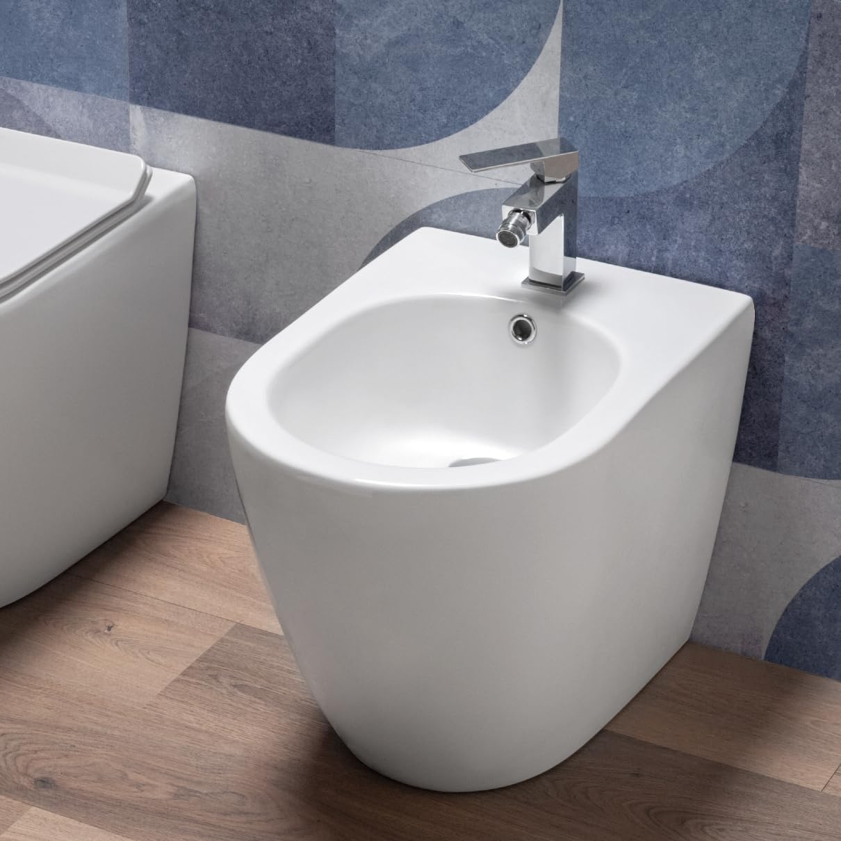 Coppia Sanitari bagno a terra in Ceramica Bianco Lucido - WC Rimless, Bidet, Sedile Soft Close, Sgancio Rapido, Risparmio Idrico, Fissaggi Inclusi, Installazione Parete o Pavimento - Mod.WhiteFloor 1