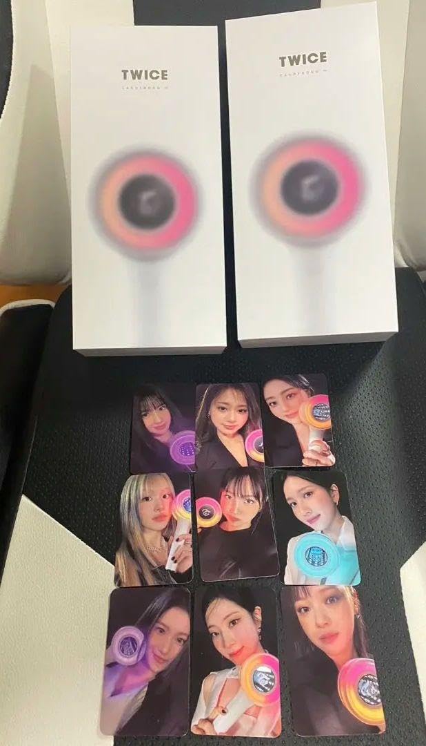 Amazon.co.jp: TWICE CANDYBONG ∞ ペンライト トレカ9枚セット : おもちゃ