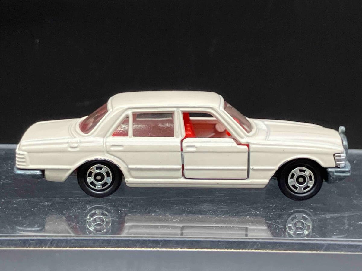 Amazon | トミカ F7 メルセデスベンツ 450SEL | ミニカー・ダイ