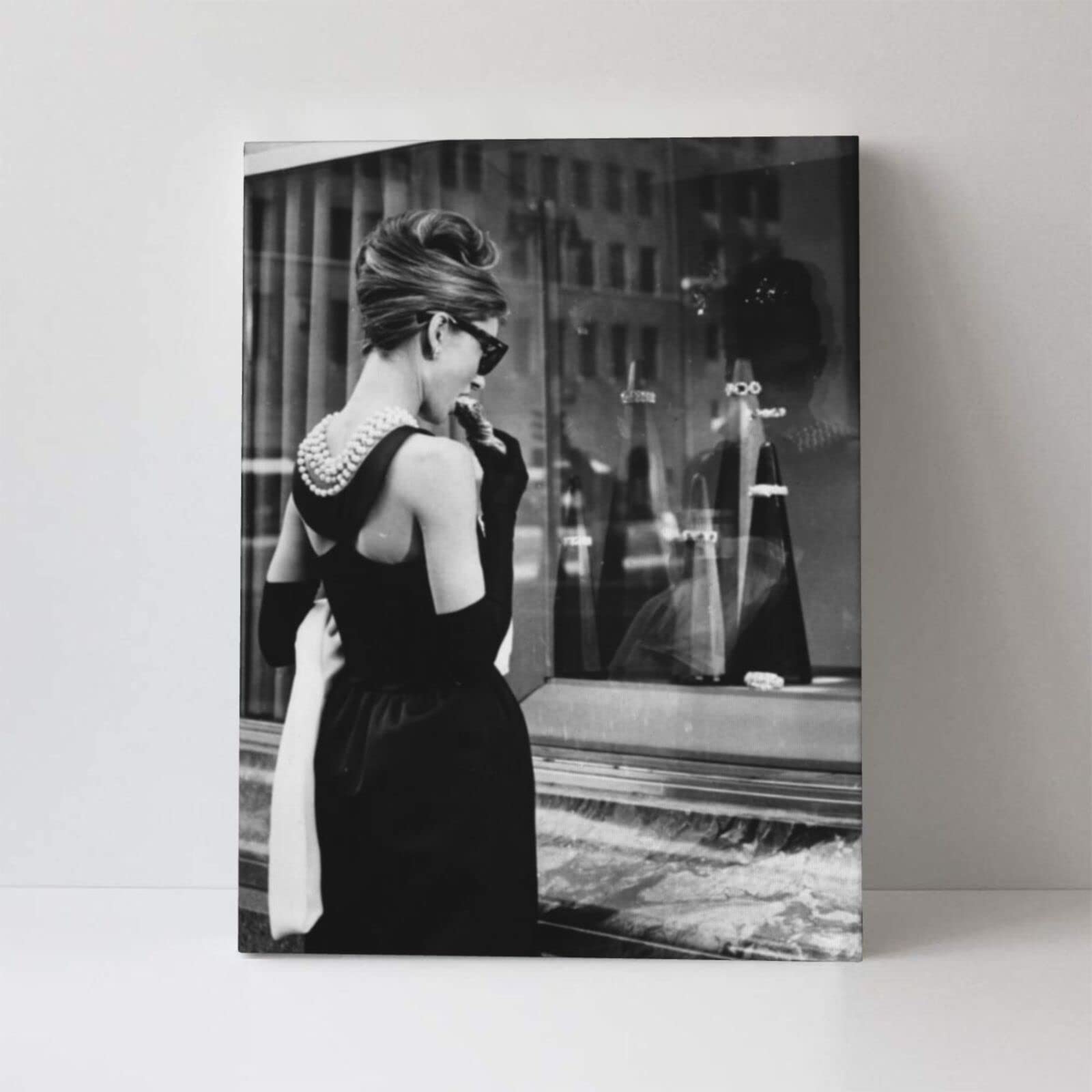 Amazon.co.jp: アートパネル 30×40cm オードリー・ヘップバーン Audrey
