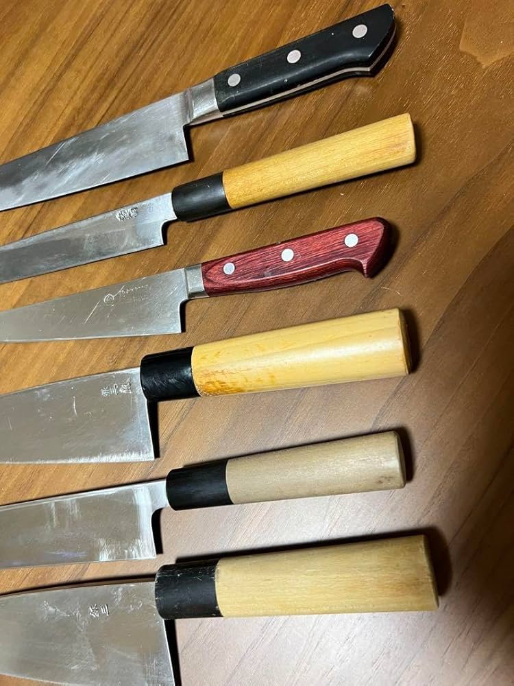 包丁セット】包丁6本・鍵付き包丁ケース Amazon | 包丁セット包丁6本