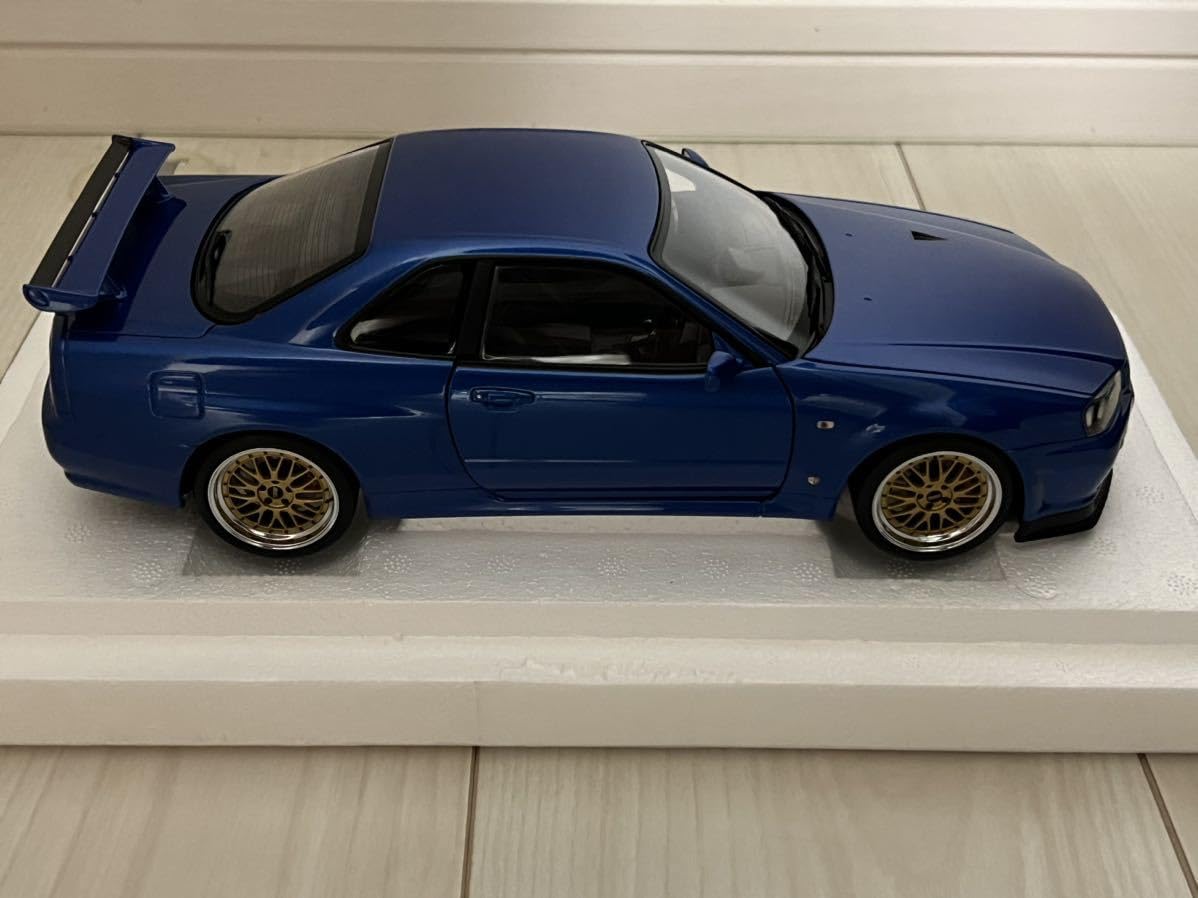 Amazon.co.jp: オートアート AUTOart 1/18 スカイライン GT-R R34 V