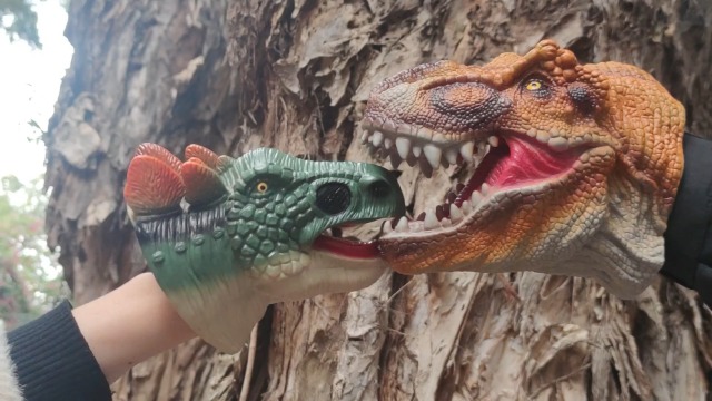 Dino Hand Puppets Toys on Amazon Live