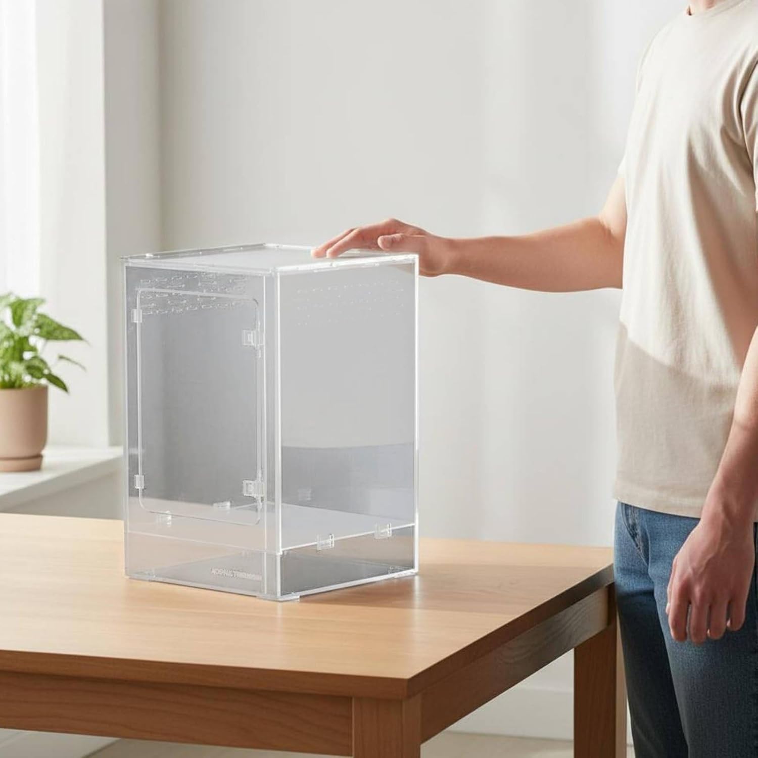 Acrylic Reptile Enclosure Vertical Arboreal Terrarium Stackable Design Clear Reptile Breeding Box for Amphibian Enthusiasts