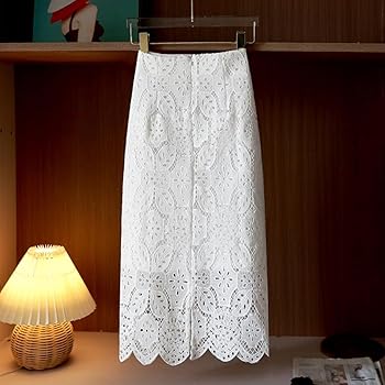 極美品 Drawer レーススカート 総レース タイトスカート シルク裏地 清楚 美品♥Drawer総レーススカート36 シルク裏地 タイト 清楚 秋通勤