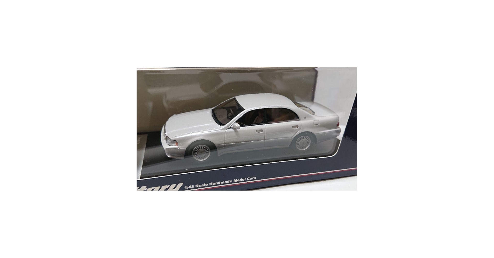 中古カー模型　トヨタ クラウン マジェスタ ホワイトパール 1/43 中古カー模型 トヨタ クラウン マジェスタ ホワイトパール 1/43