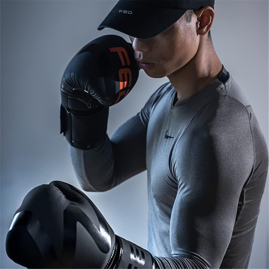 Boxing Gloves Boxing Training Gloves for Men Women Kids Beginner MMA Kickboxing Fight Sparring Punching Bag Gloves Breathable Wrist Protection White 6oz (White 6oz)