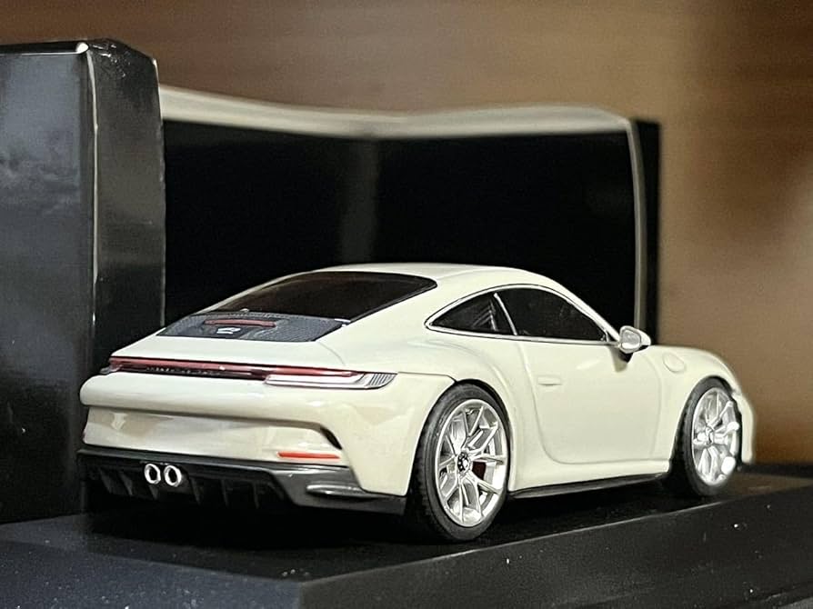 1/43 限定600 ミニチャンプス ポルシェ 911 ツーリング チョーク Amazon.co.jp: 1/43 限定600 ミニチャンプス ポルシェ 911 992