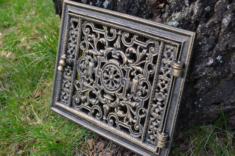 Sezam - Tur - perforiertes Gitter aus Gusseisen mit Türriegel, rechteckig, für Kaminöfen - 32x25.5cm (Altes Gold)