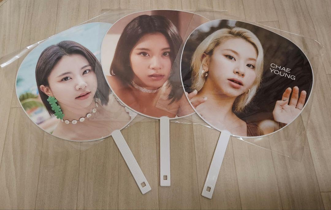 Amazon.co.jp: twice チェヨン うちわ セット グッズ : ホーム＆キッチン 