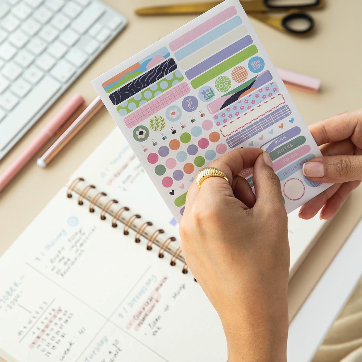 PAPERORA A5 Spiralli Sert Kapak Keten Noktalı Tarihsiz Not Defteri Şeker Pembe