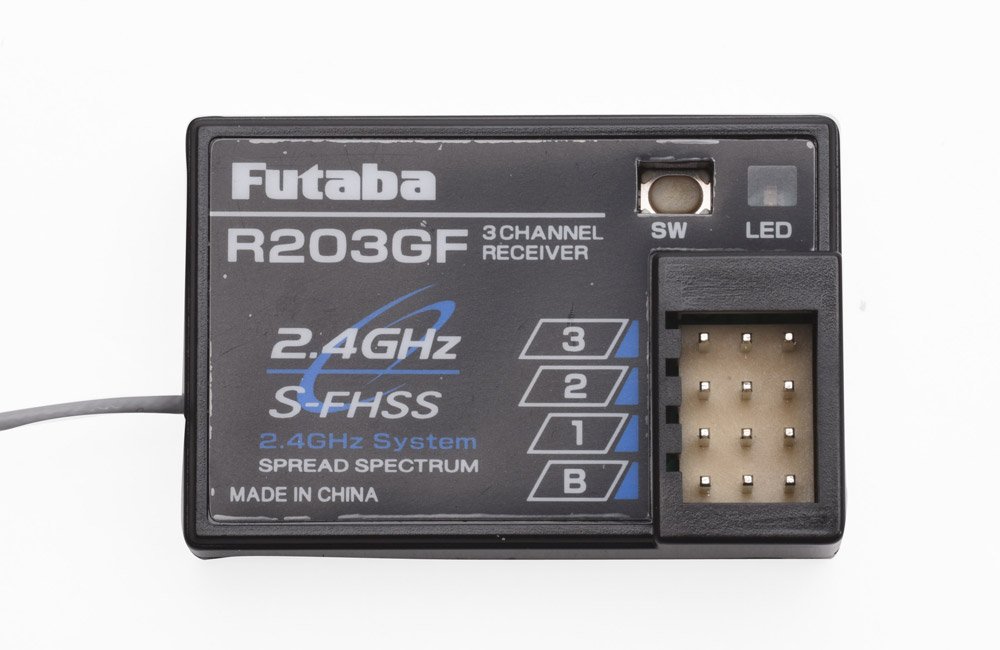 radiocomando futaba 3pv 2.4 hz