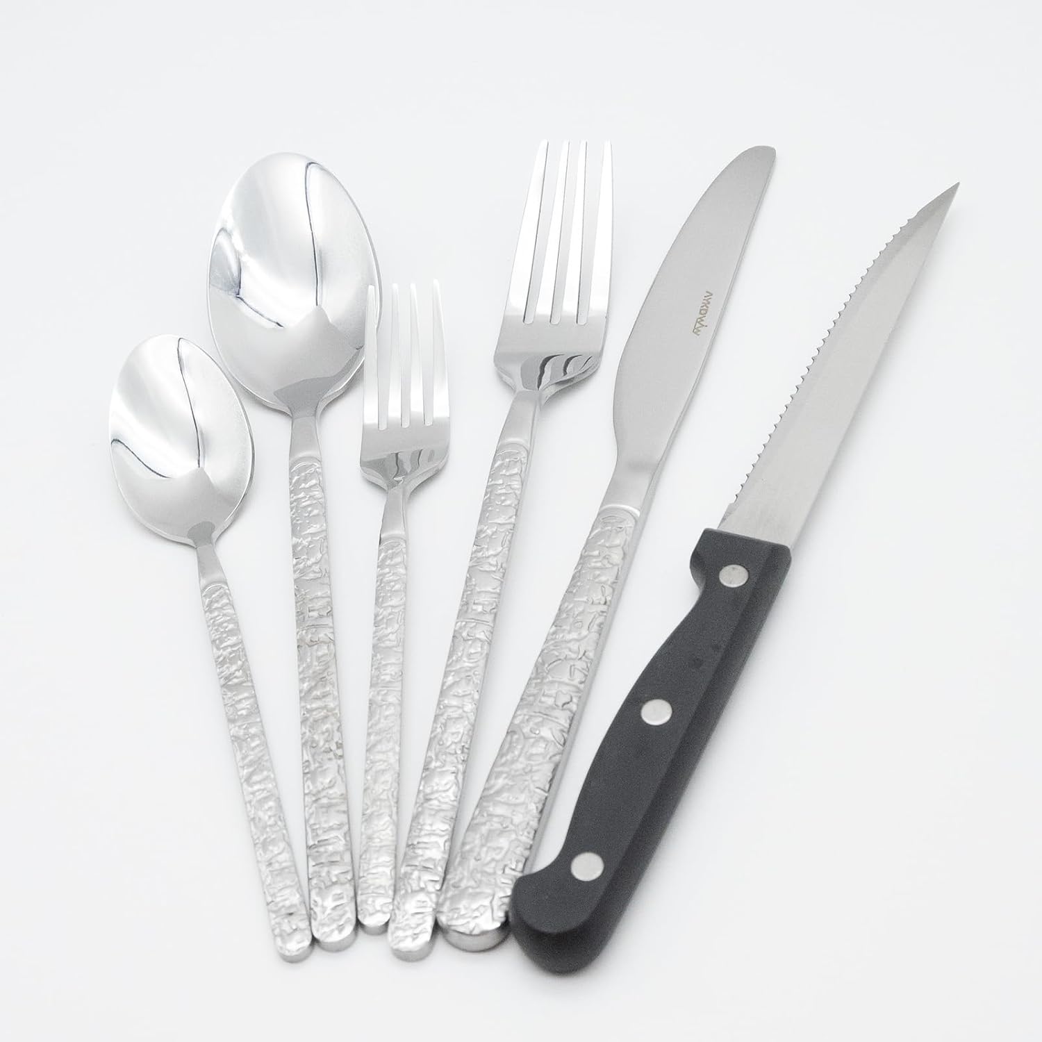 24 Piece Premium Stainless Steel heavy Flatware Set, Silverware Set for 24,Food-Grade Tableware Cutlery Set,Service for 4 Tableware Including Steak Knife,Dishwasher Safe