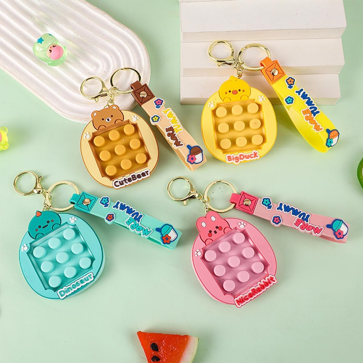Amazon.co.jp: プッシュポップ キーホルダー チャーム 迷路 両面