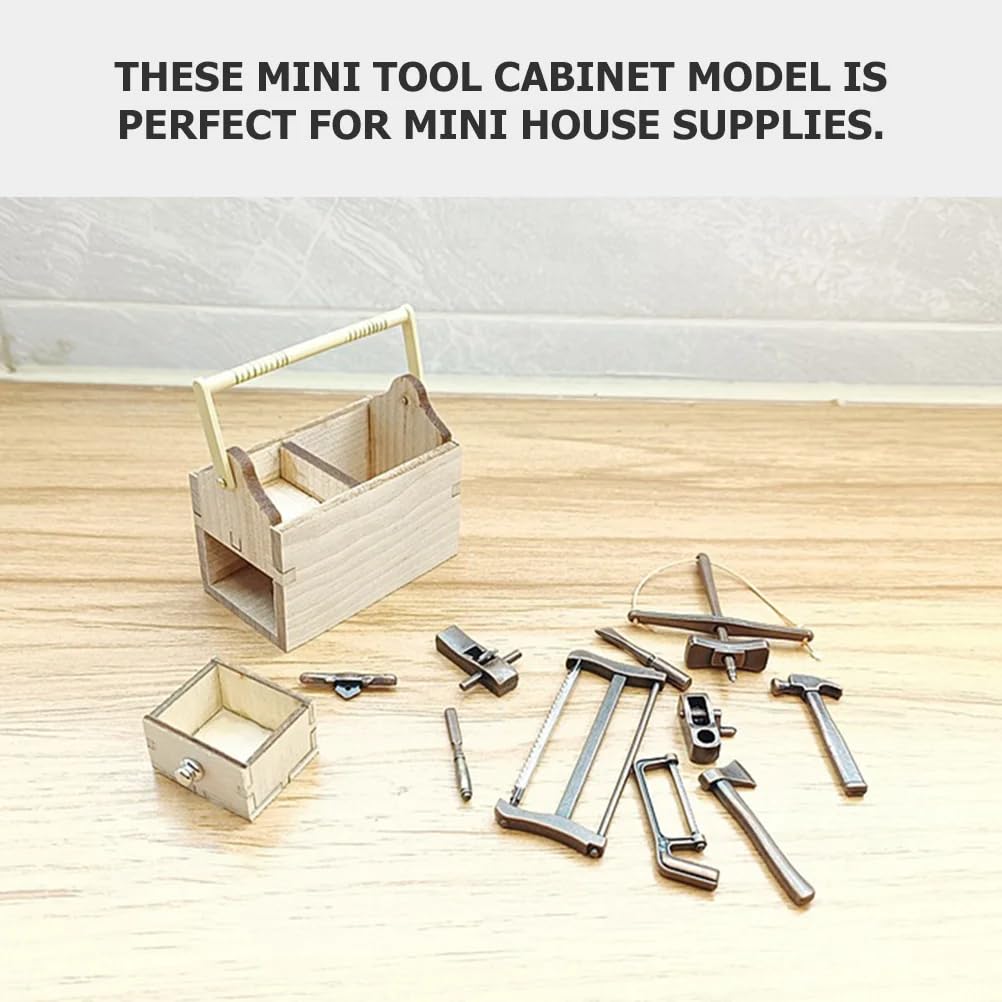 Peiyee Mini Caja De Herramientas De Madera Con 14 Accesorios Para Casa De Muñecas – Juguete En Miniatura Para Decorar Y Jugar