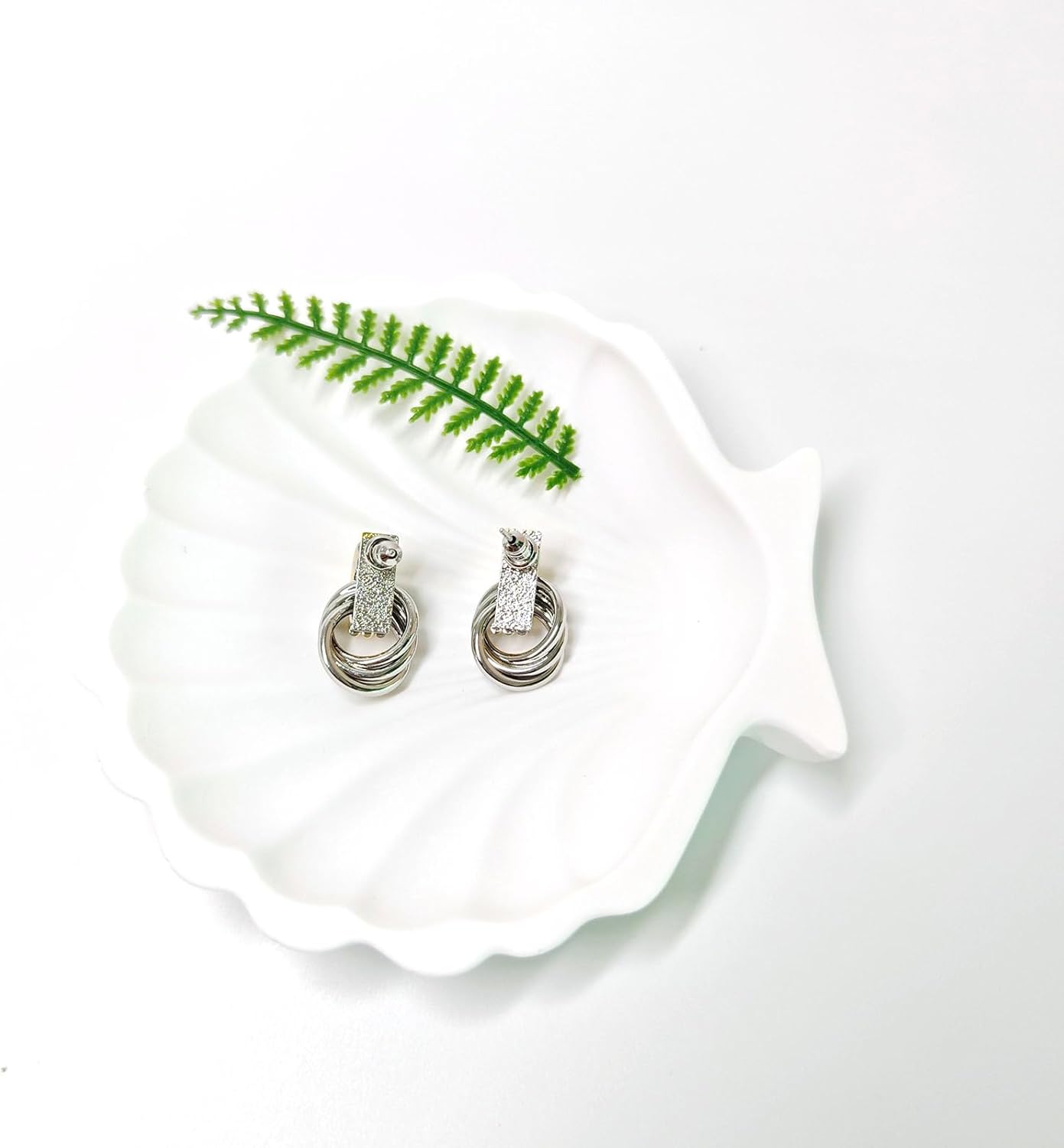 Chunky Gold-Plated Earrings for Women, Geometric Knot Link Circle Dangle Earrings, Trendy Drop Stud Earrings, Fashion Jewelry for Women - Image 9