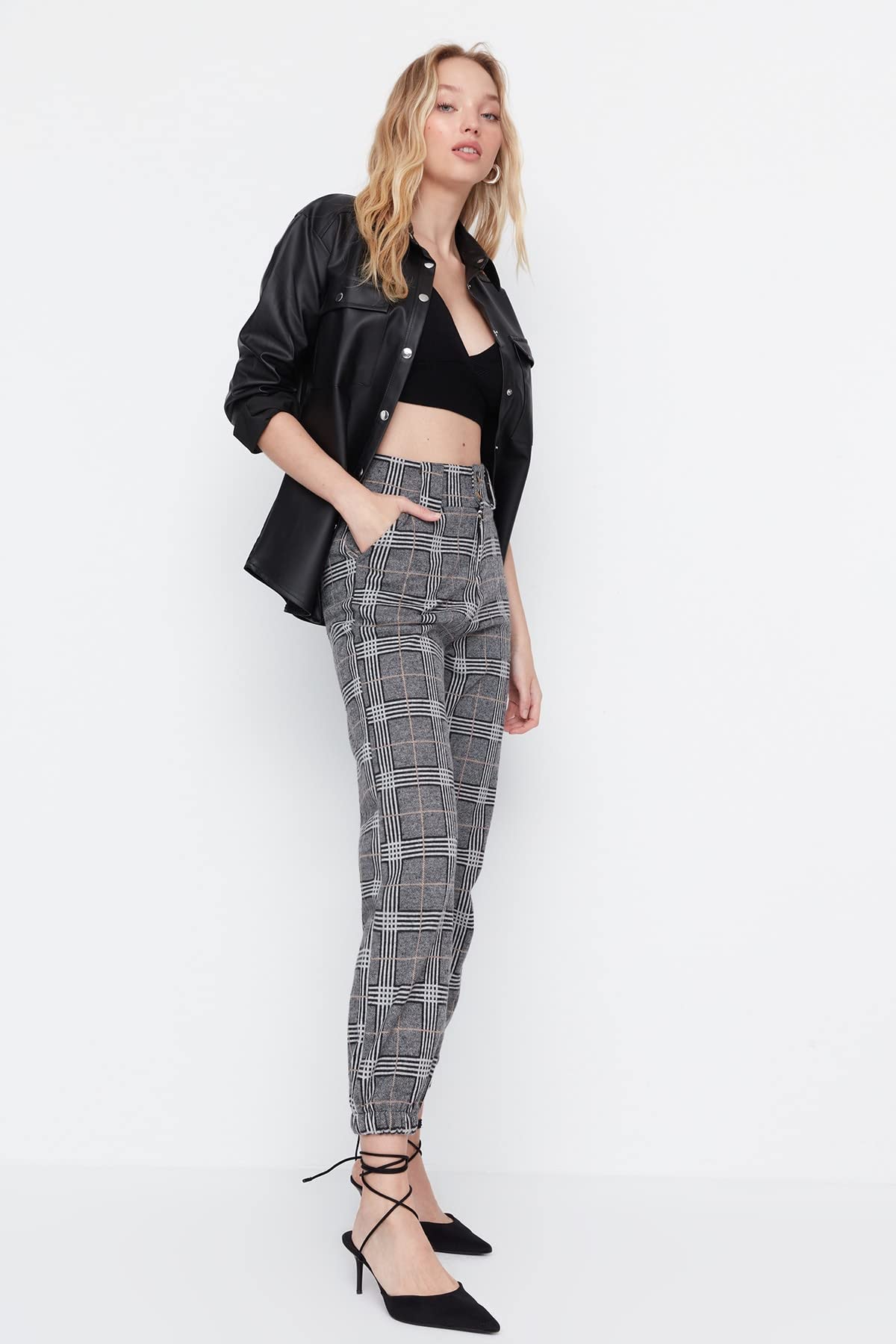 Trendyol Pantaloni Jogger Donna Tuta