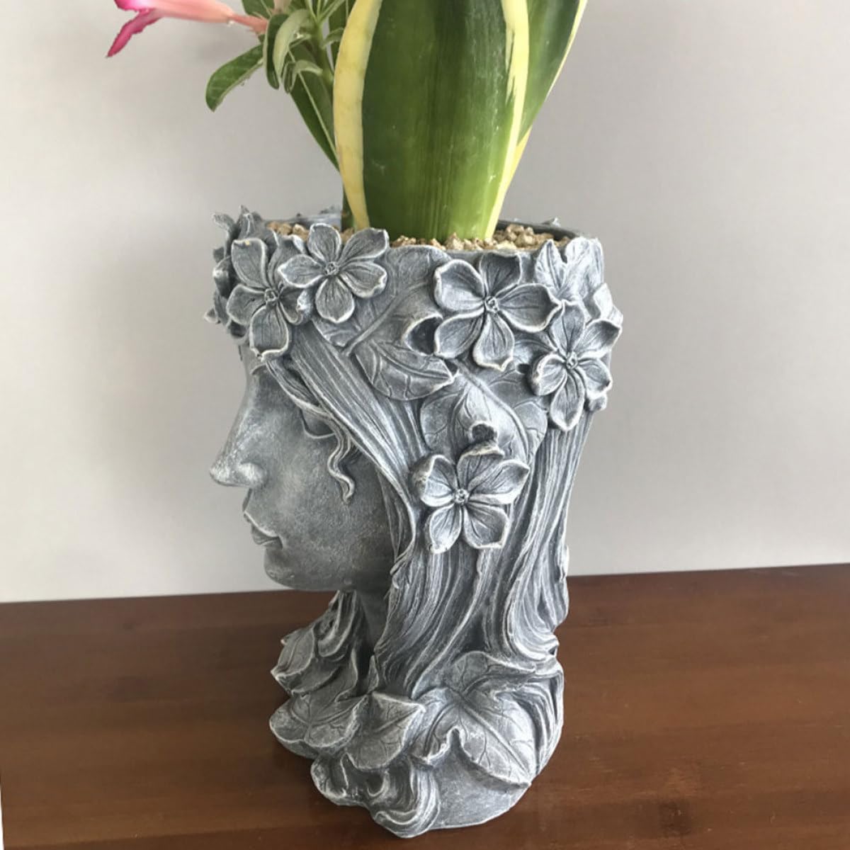 OSALADI Pot de Fleurs en Résine pour Succulentes, Jardinière D’intérieur Décorative Fille Grise, Ornement de Bureau Créatif Léger, Contenant à Fleurs Original pour Jardin et Maison, 1