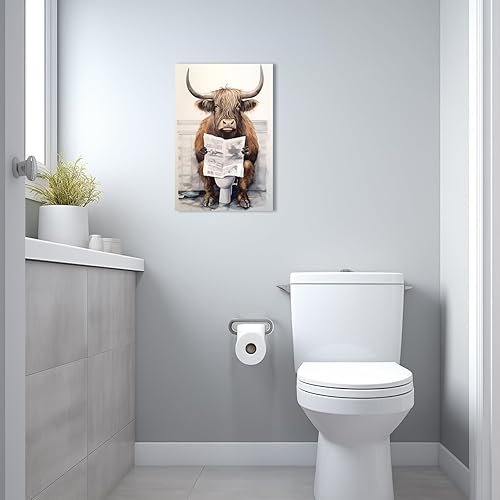 Miniatura 2 de QIXIANG Lienzo decorativo para baño, divertido periódico de lectura de vacas de las tierras altas en el inodoro, cuadro de acuarela para dormitorio,