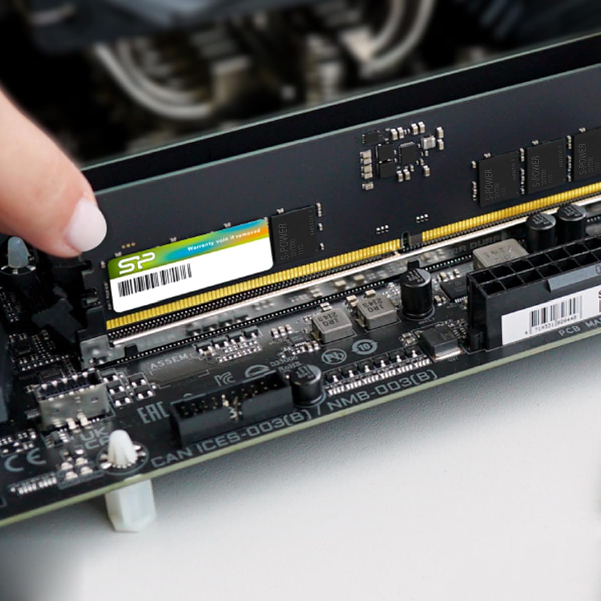 Silicon Power SP064GBLVU480F22 Pamięć RAM do komputerów stacjonarnych DDR5 64 GB (32 GB x 2) 4800 MHz (PC5-38400) 288-pinowy CL40 1,1 V UDIMM
