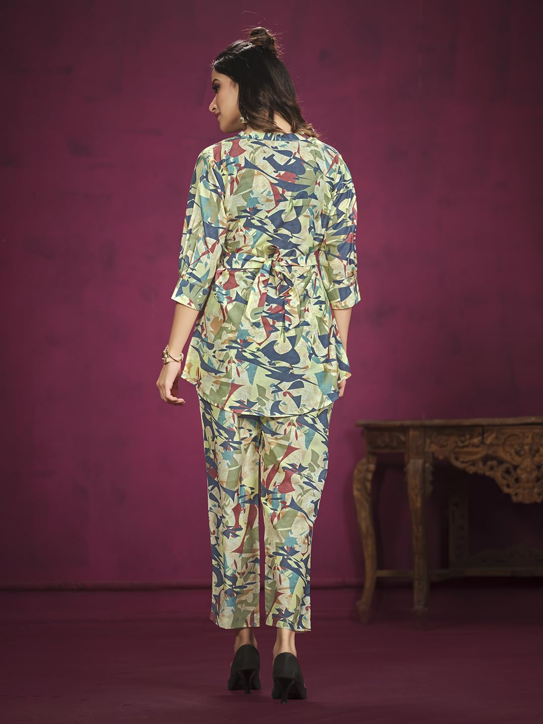 Nainvish Women's Polyester Printed Straight V-Neck Co-Ord Top & Pant Set (Sd593_Kb-Xl_Green)