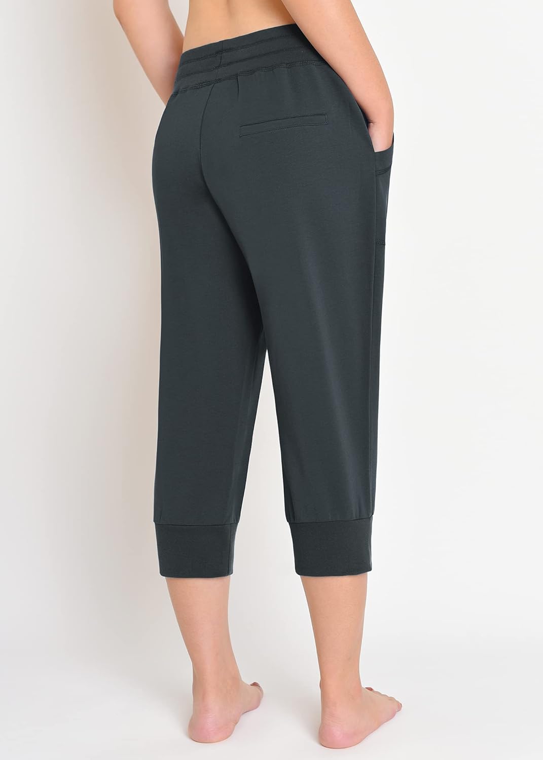 Weintee Women's Capri Joggers Jersey Sweatpants - Image 2