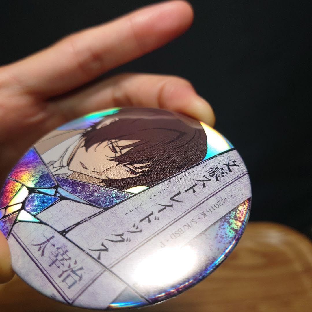 文豪ストレイドッグス 文スト 太宰治 ホログラム 缶バッジ 原作 文豪ストレイドッグス ホログラム缶バッジ 太宰治 ヱアポートver