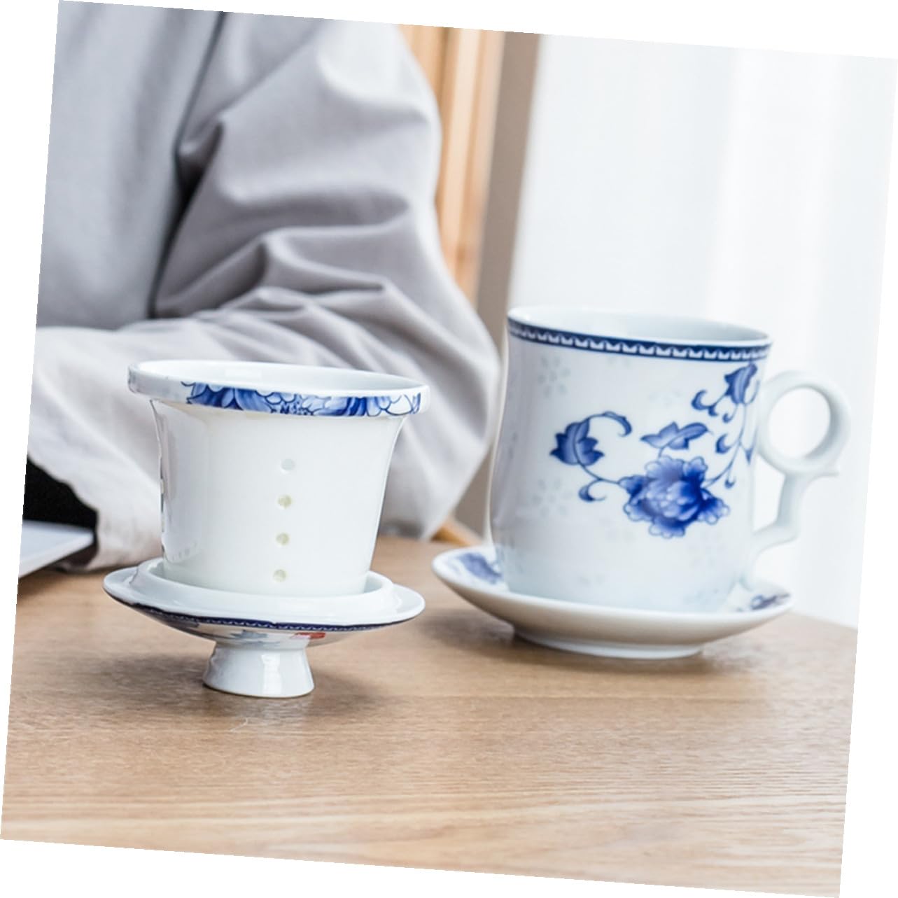 Toyvian Taza de Té de Clásica con Filtro y Tapa Diseño Azul y para Apto para Hogar Oficina y Restaurante