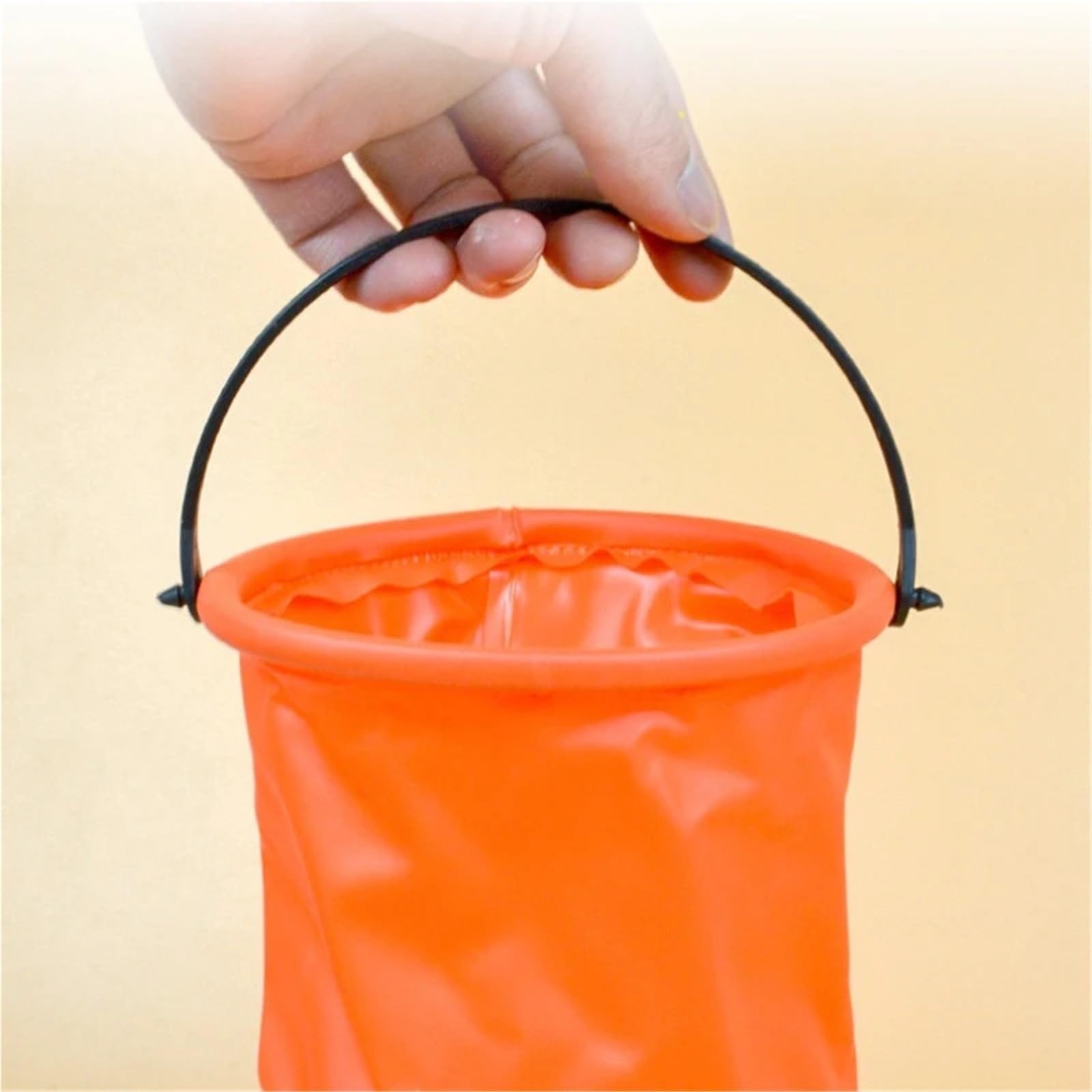 Falteimer Faltbarer Eimer mit Griff, tragbares und leicht zu verstauendes Design, geeignet for Camping, Angeleimer(Orange)