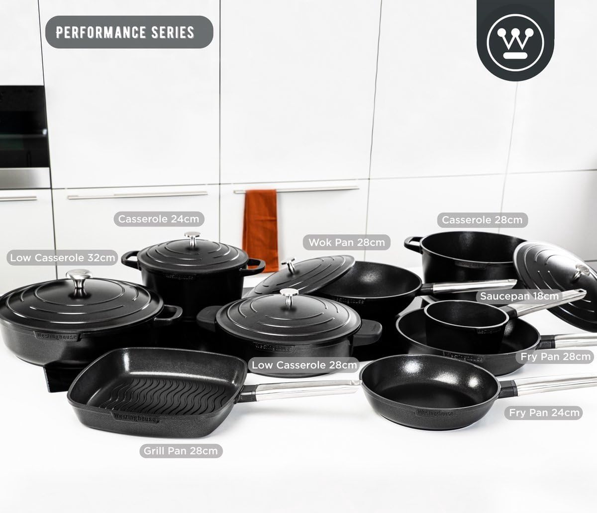 Westinghouse Performance Series Tegame Induzione - Padelle Antiaderente 32cm - Alluminio Pressofuso - Adatto a Tutti i Tipi di Fornelli e Forno - con Manico Morbido al Tatto Acciaio Inox - Nero
