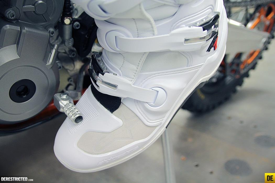 Amazon.co.jp: Alpinestars Tech 7ホワイトMXブーツ – サイズ13 : 車