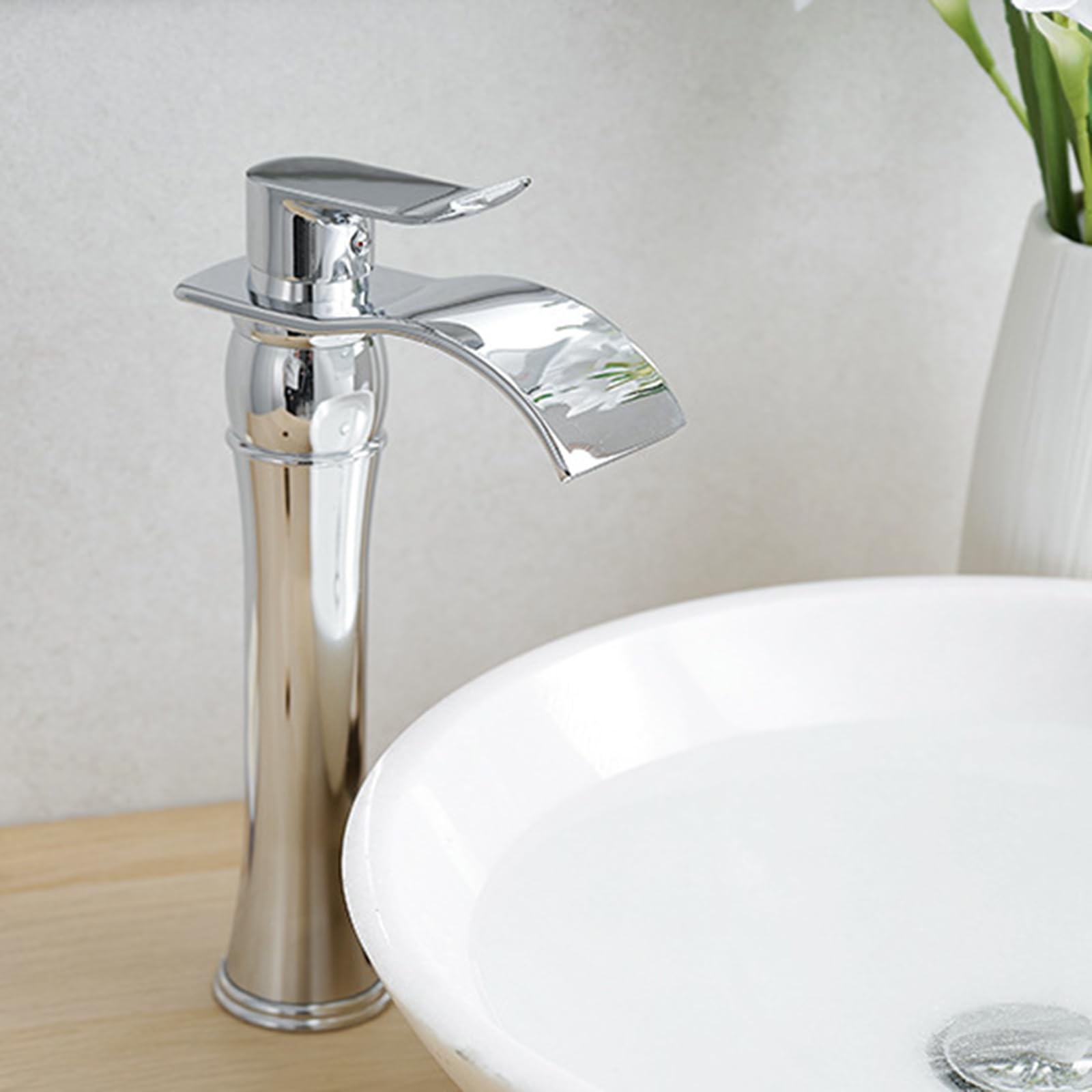 Rubinetto per Lavabo Alto Cascata Bocca Piatta Caldo E Freddo Miscelatore per Lavabo Alto Ottone Rubinetto per Lavabo Cascata Cromato Lavandino da Bagno Rubinetto