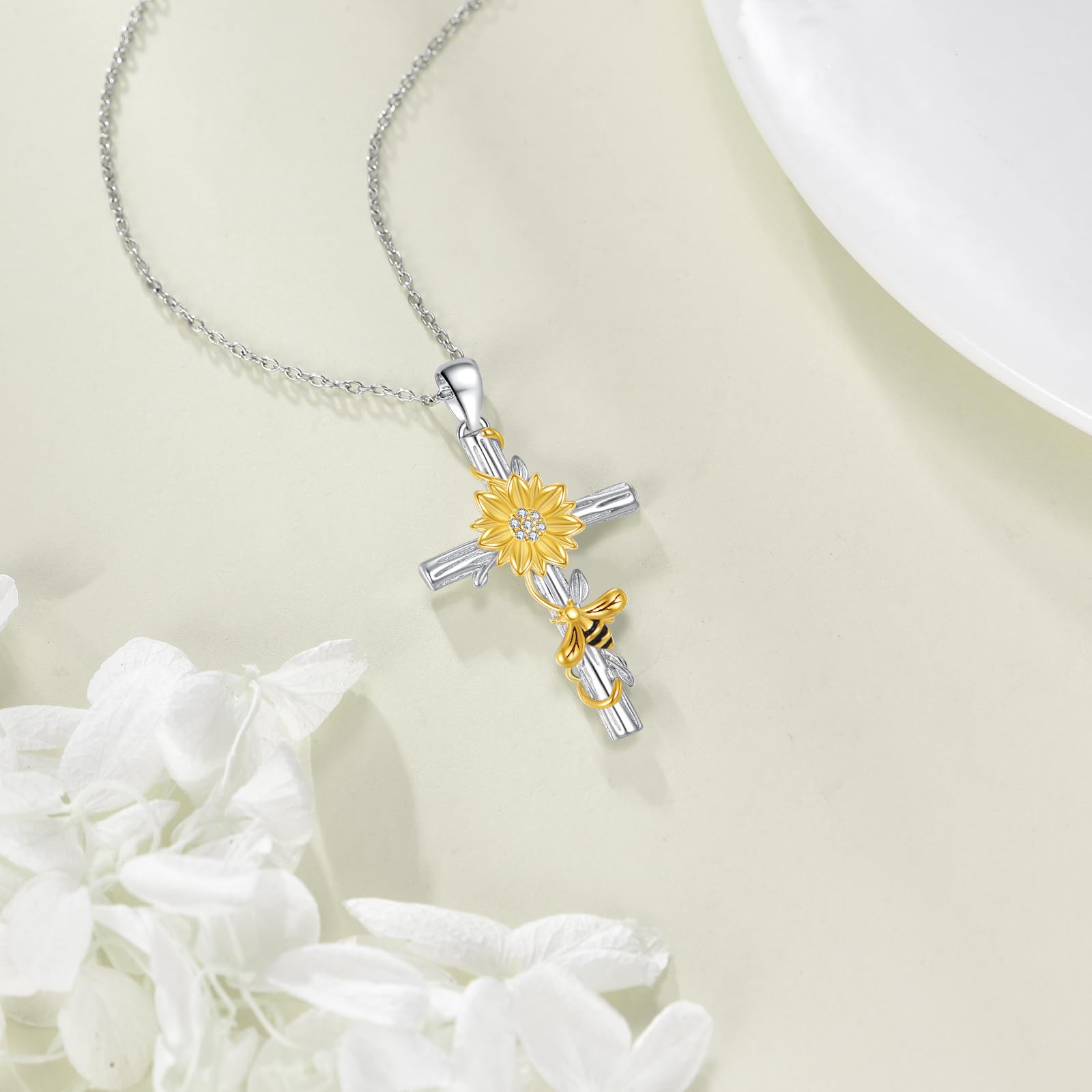 JERWLI Kreuz Halskette S925 Sterling Silber Kolibri/Schmetterling/Biene/Kardinal Anhänger Halskette Religiöser Schmuck Geschenk für Damen Frauen