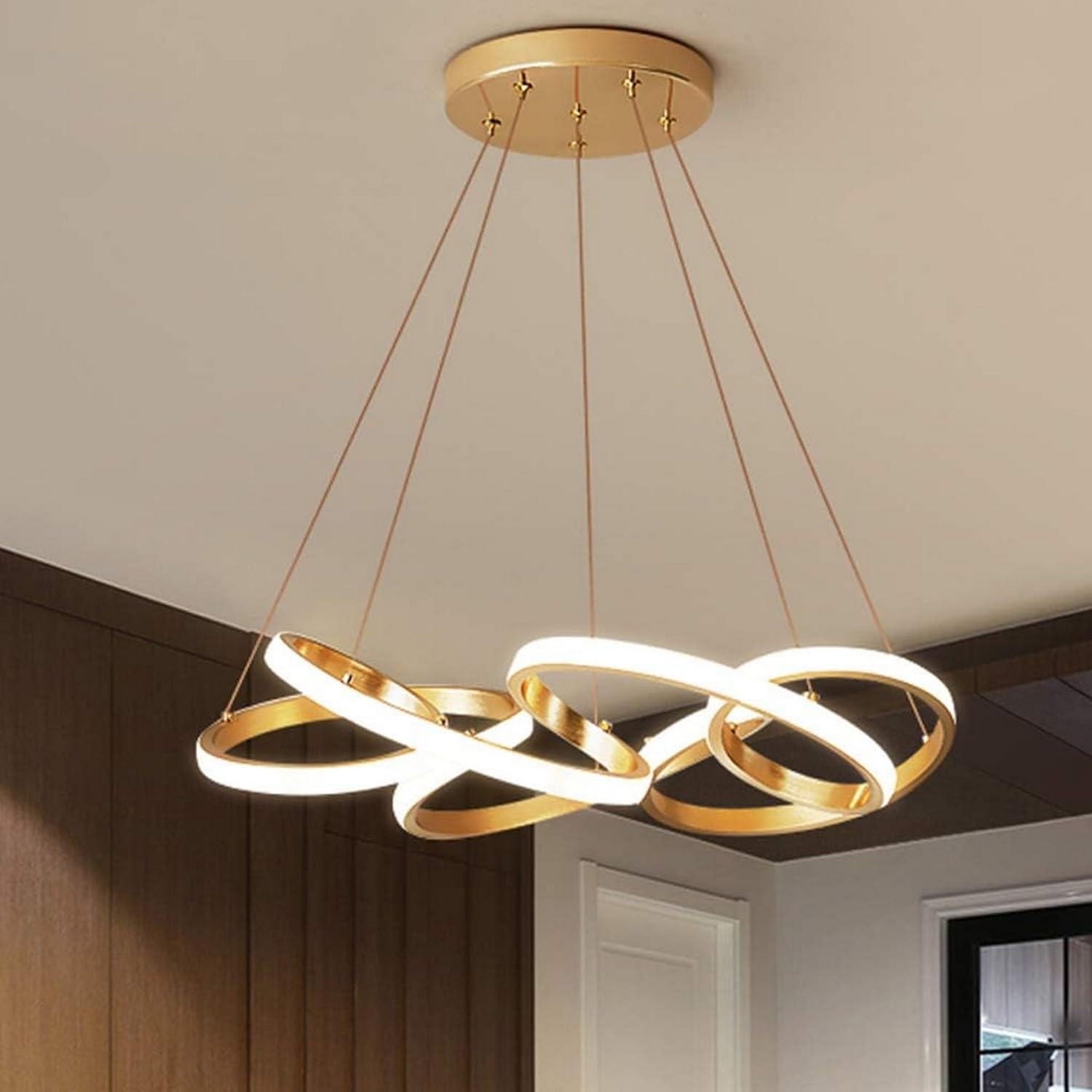 Lustre suspendu LED doré 65 cm pour illuminer votre salle à manger avec élégance