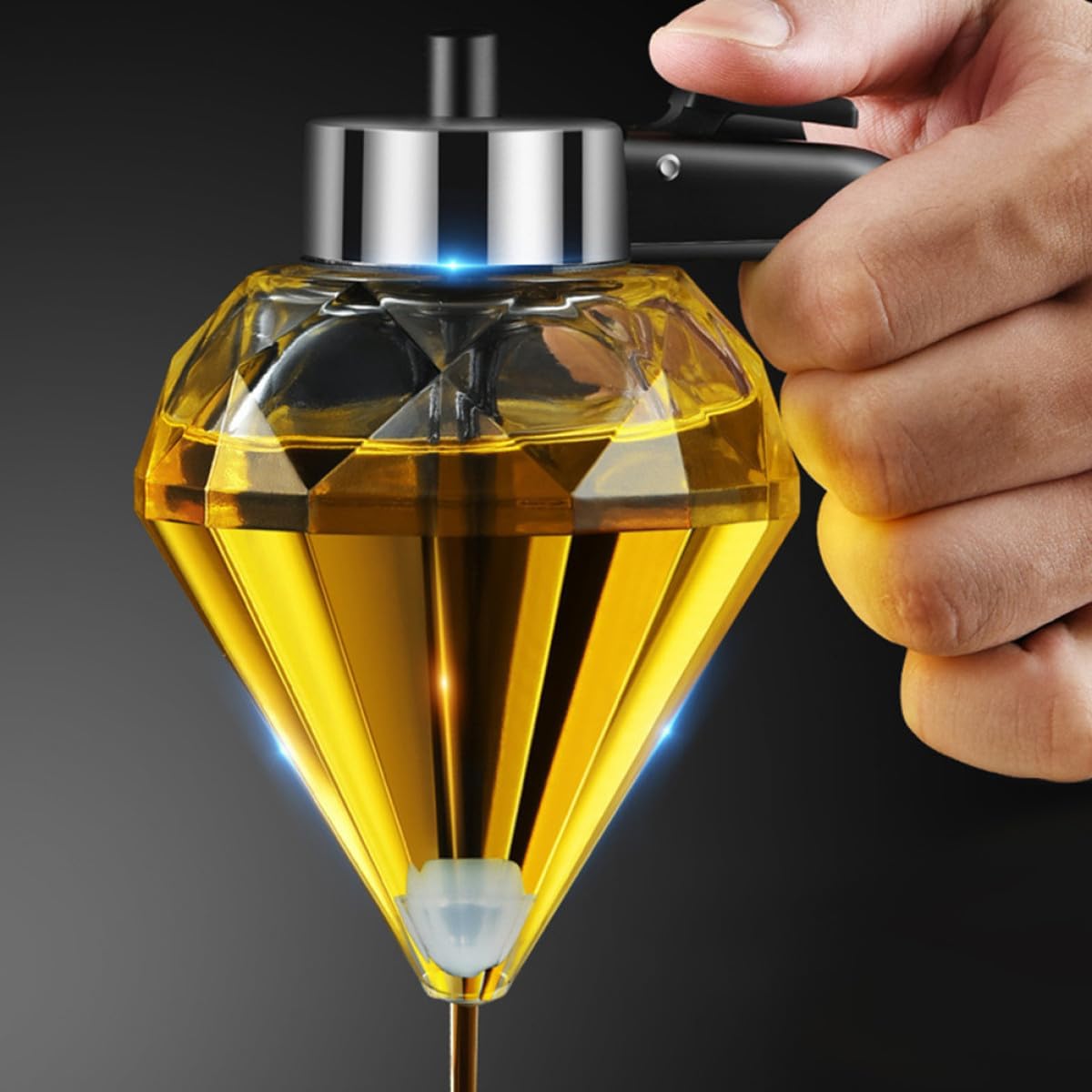 Glass Oil Dispenser Bottle with Manual Press Pump, Diamond Pattern Glass Container, Kitchen Cooking Oil and Vinegar Sprayer for Home Use