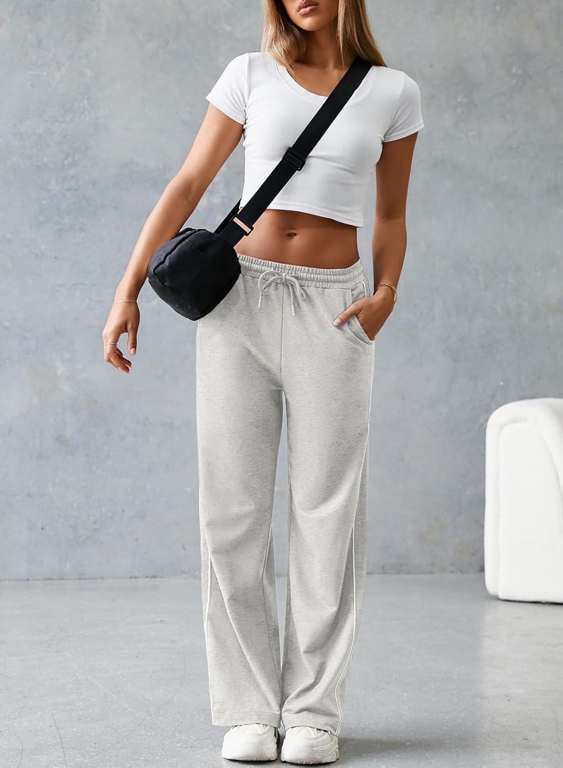 Herseas Women's 2 Side Stripes Sweatpants Wide Leg Pants Casual Drawstring Lounge Pants - Image 5