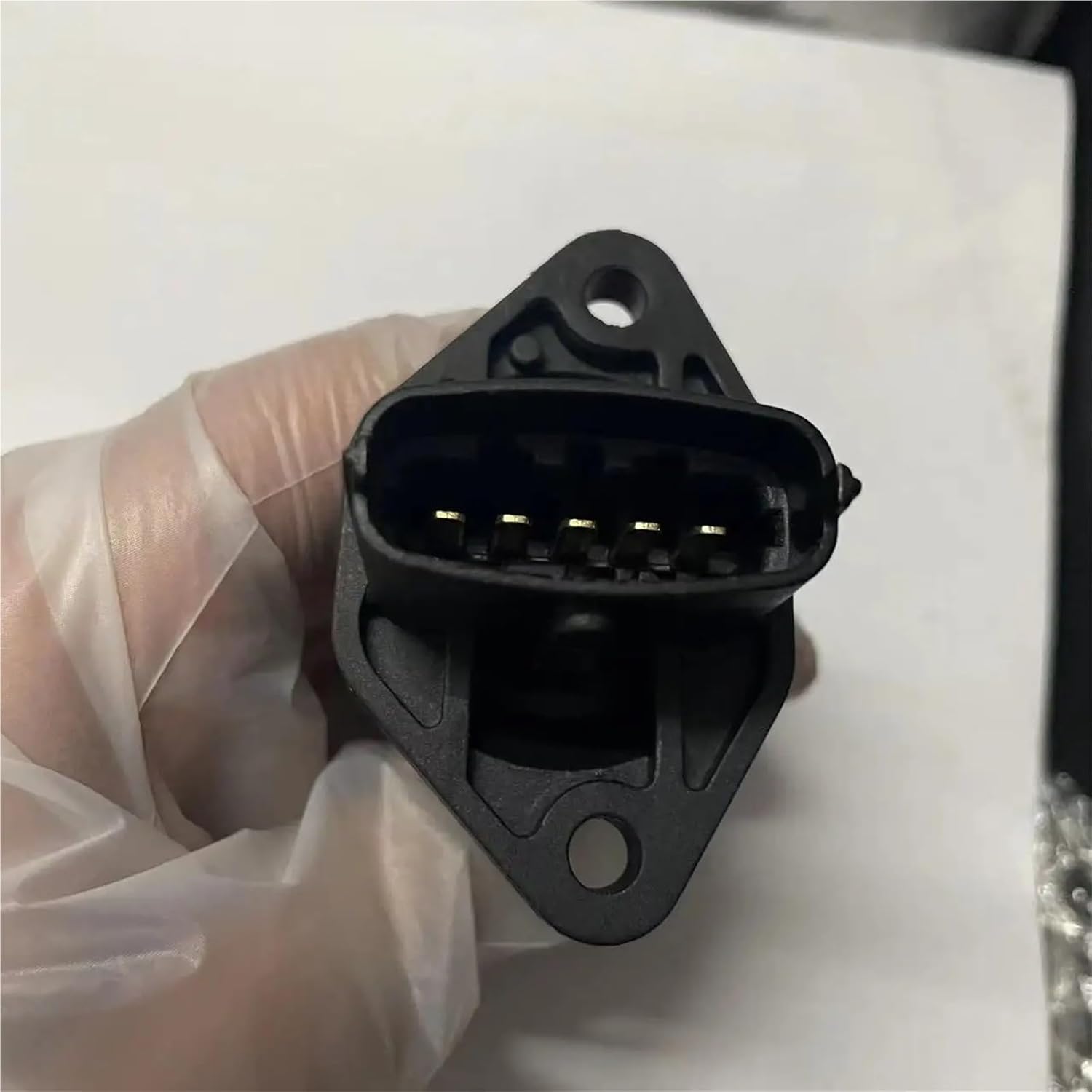 車用 エアコンフィルタ キャビンエアフィルター マスエアフローメーターセンサー MAF シボレー Dmax 3.0 ディーゼル 4J