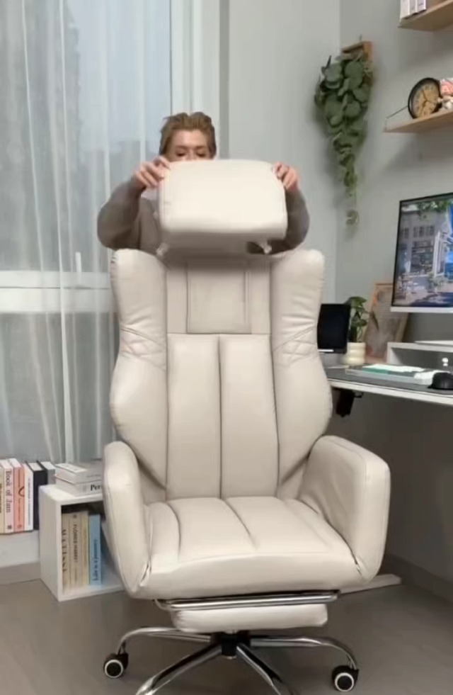 Amazon.com: Criss Cross High Back Office Chair with Foot Rest