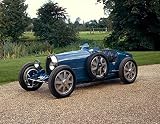 Panoramic Images – 1926 Bugatti Type 35 Grand Prix 2-seater. 2.0 litre inline straight-8 engine. Country of origin France. Impression d'art Print (27,94 x 35,56 cm)
