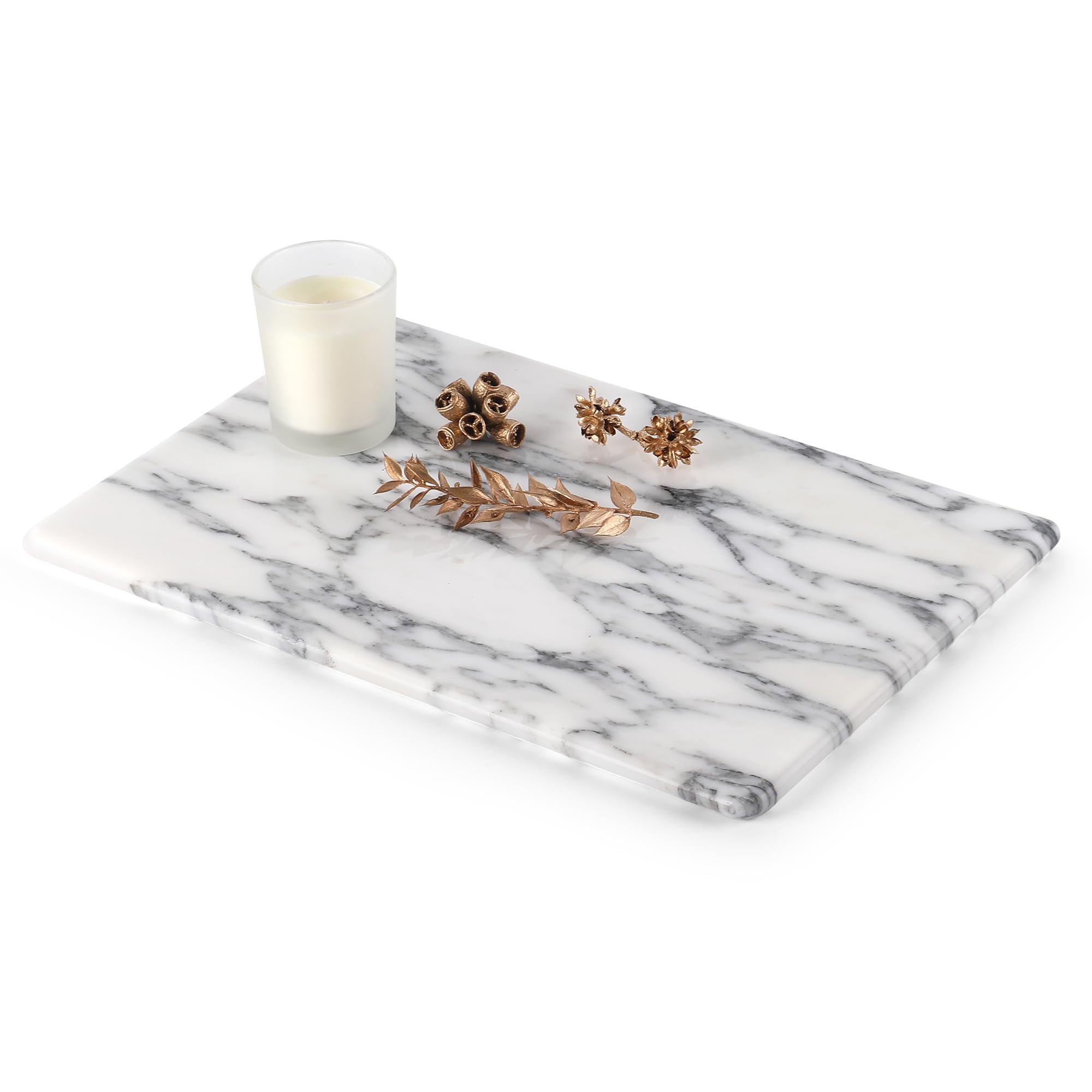 Plateau en marbre Arabescato pour ranger parfum et bijoux sur la coiffeuse