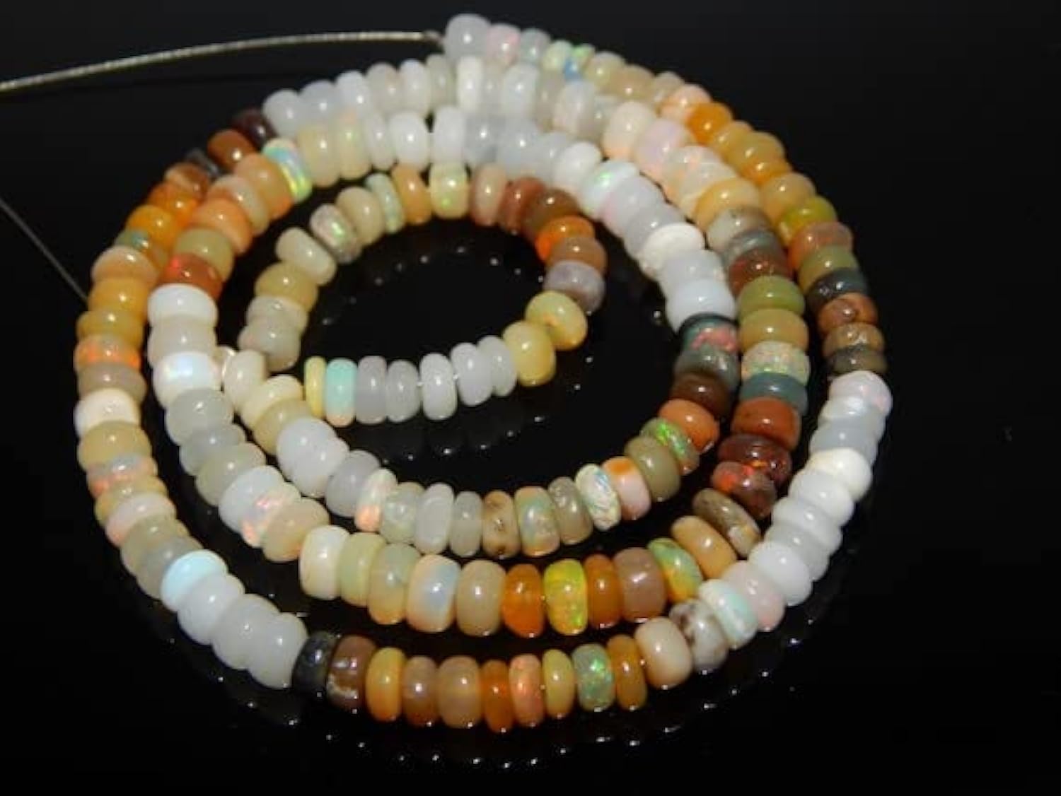 Opale d'Éthiopie véritable en perles lisses de haute qualité pour joaillerie