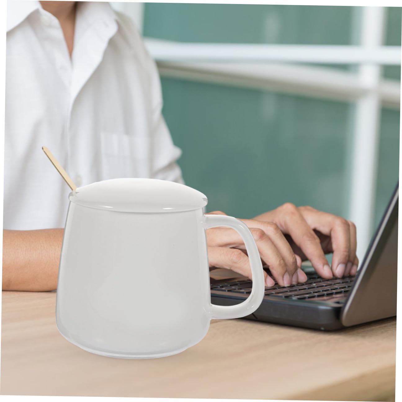 USB Thermostatic Cup Warmer Mat Set 55℃ Heating Pad with Gravity Sensor, Ceramic Heating Device for Milk and Home Coffee Use, Beige Thermostat Mug Heater