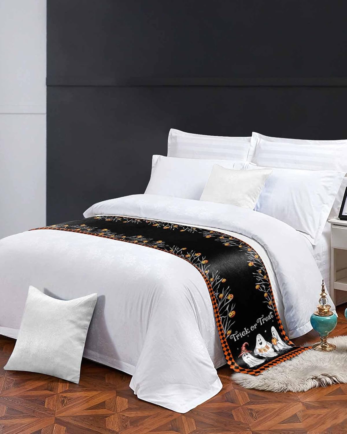Halloween Bed Runner Scarf Trick Or Treat Halloween Ghost Pumpkin Orange Black Plaid Bedding Scarf Decorative Bed Runners Cover for Bedroom Hotel Wedding Room Bed Scarf for Foot of Bed Full 83x20in