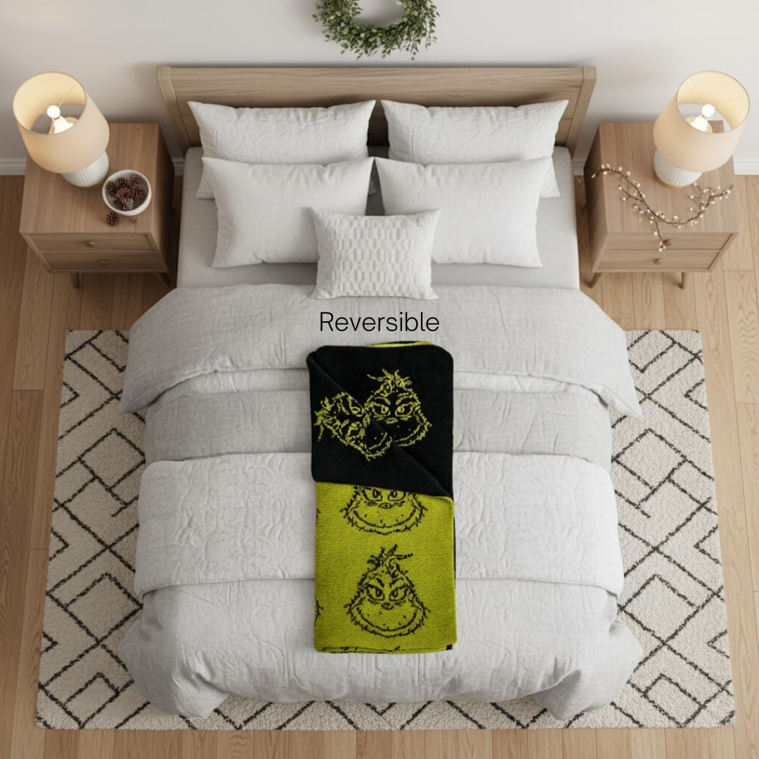 Dr. Seuss Grinch Holiday & Christmas Bedding Soft Cozy Chic Dreams Feather Knit Intarsia Throw Blanket, 50 in x 60 in, (Officially Licensed Product) by Franco Collectibles - Image 4