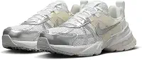 Tênis feminino V2K Run (FD0736-104, branco/metálico prata-platina)